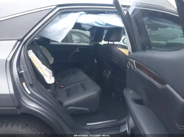 2T2BGMCA1KC038535 2019 LEXUS RX - Image 8