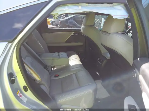 2T2BGMCA2GC001694 2016 LEXUS RX - Image 8