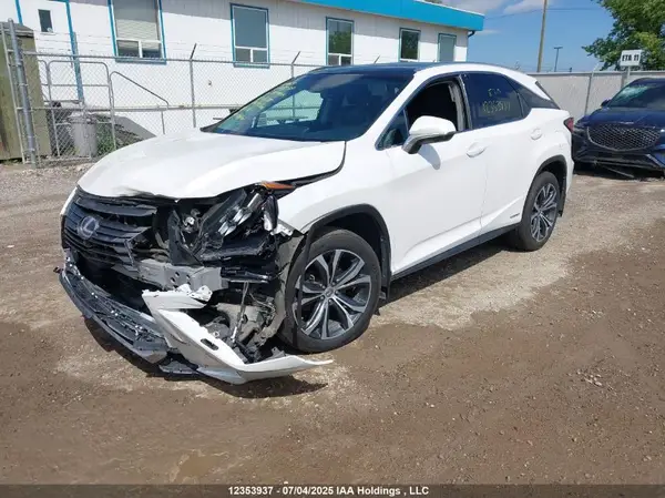 2T2BGMCA2GC005275 2016 LEXUS RX - Image 2
