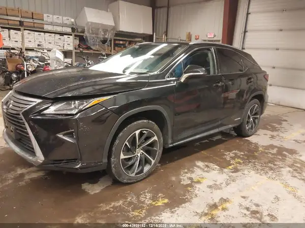 2T2BGMCA2HC011644 2017 LEXUS RX - Image 2