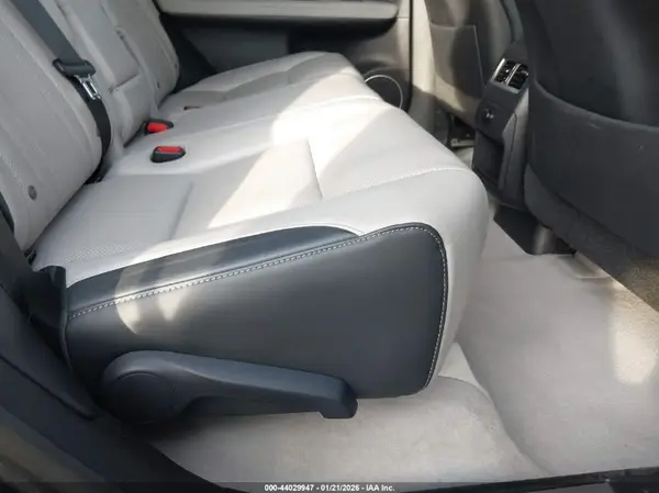 2T2BGMCA2HC011773 2017 LEXUS RX - Image 8