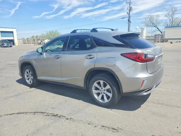 2T2BGMCA2HC019761 2017 LEXUS RX - Image 2