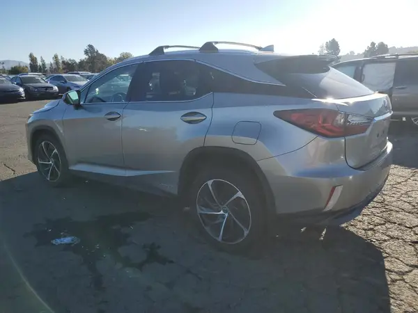 2T2BGMCA2JC024996 2018 LEXUS RX - Image 2