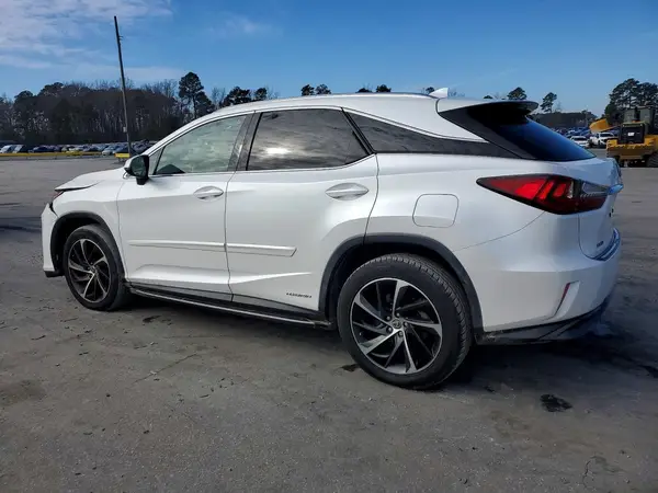 2T2BGMCA2JC028207 2018 LEXUS RX - Image 2