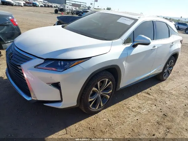 2T2BGMCA2KC029861 2019 LEXUS RX - Image 2