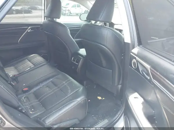 2T2BGMCA2KC037068 2019 LEXUS RX - Image 8