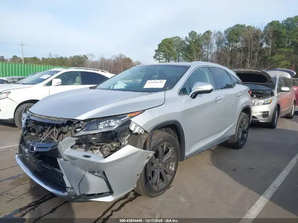 2T2BGMCA3GC006483 2016 LEXUS RX - Image 2
