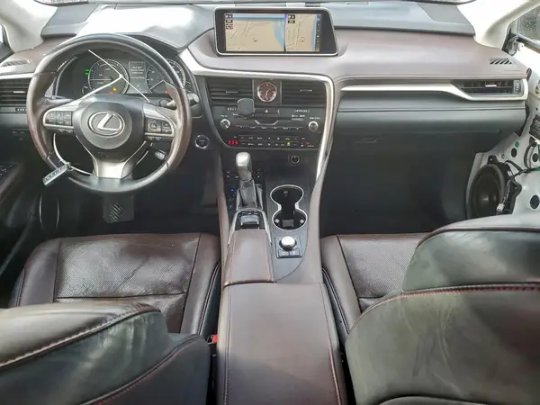 2T2BGMCA3HC010082 2017 LEXUS RX - Image 8