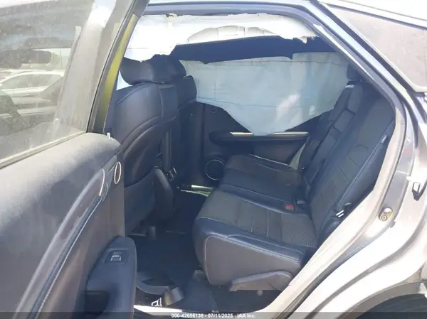 2T2BGMCA3HC011748 2017 LEXUS RX - Image 8
