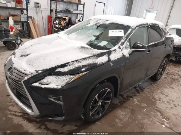 2T2BGMCA3HC017209 2017 LEXUS RX - Image 2