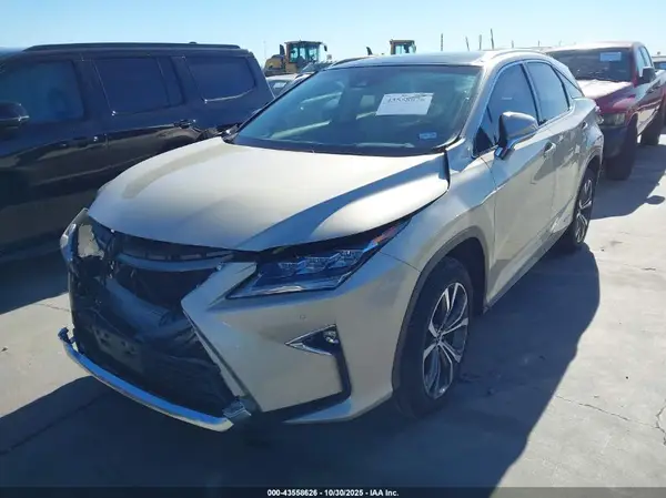 2T2BGMCA3JC024750 2018 LEXUS RX - Image 2