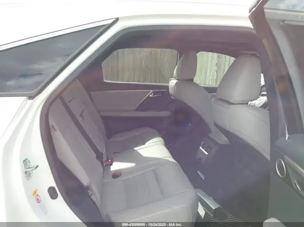 2T2BGMCA3JC025414 2018 LEXUS RX - Image 8