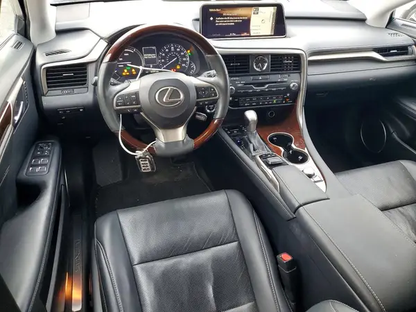 2T2BGMCA3KC032462 2019 LEXUS RX - Image 8