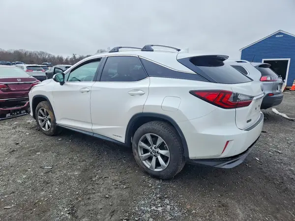 2T2BGMCA3KC033871 2019 LEXUS RX - Image 2