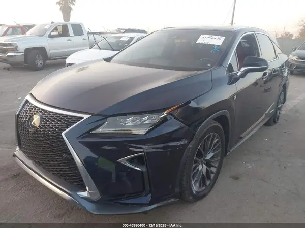 2T2BGMCA3KC040349 2019 LEXUS RX - Image 2