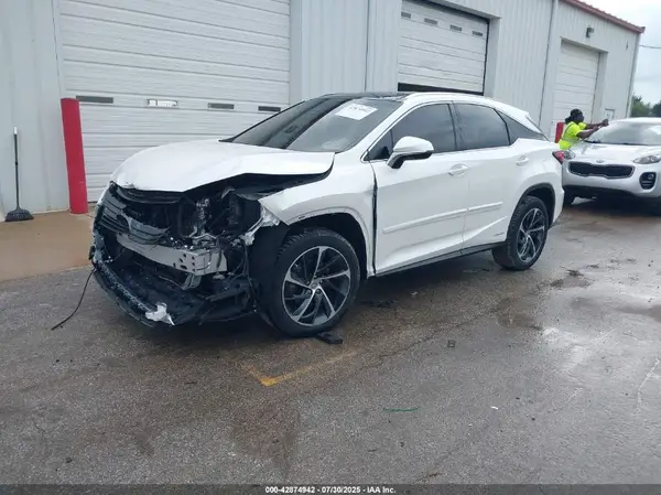 2T2BGMCA4GC004693 2016 LEXUS RX - Image 2