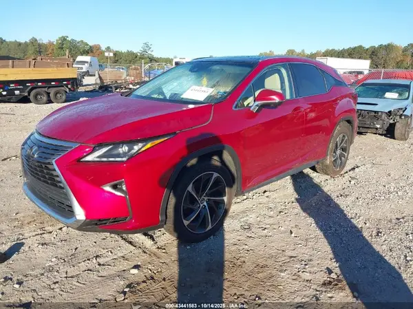2T2BGMCA4JC022764 2018 LEXUS RX - Image 2