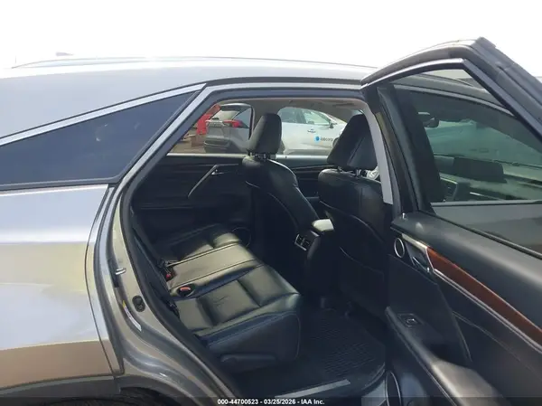 2T2BGMCA4JC024014 2018 LEXUS RX - Image 8
