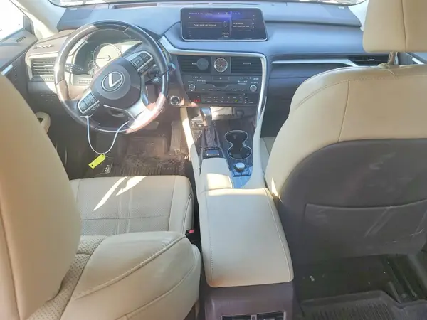 2T2BGMCA4JC026930 2018 LEXUS RX - Image 8