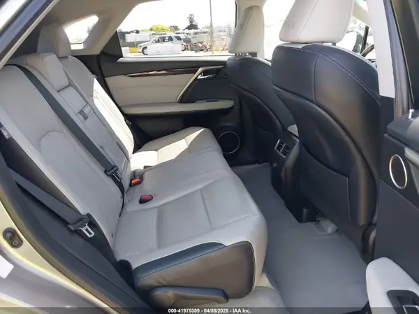 2T2BGMCA4KC042885 2019 LEXUS RX - Image 8