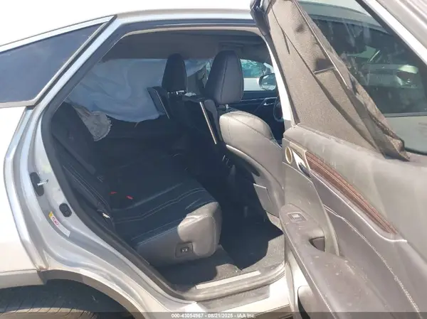 2T2BGMCA5HC008642 2017 LEXUS RX - Image 8