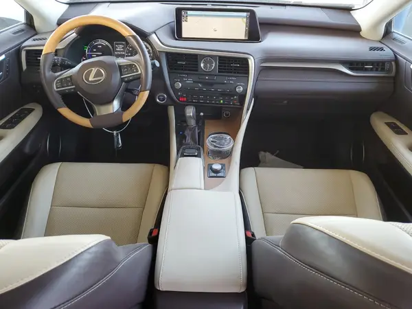 2T2BGMCA5JC021168 2018 LEXUS RX - Image 8