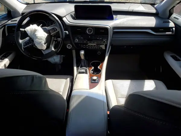2T2BGMCA5JC023342 2018 LEXUS RX - Image 8