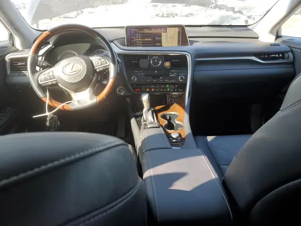 2T2BGMCA5KC040675 2019 LEXUS RX - Image 8