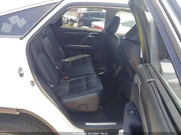 2T2BGMCA6HC017463 2017 LEXUS RX - Image 8