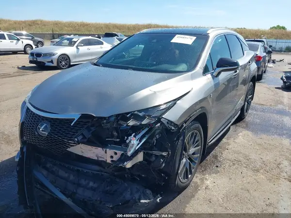 2T2BGMCA6JC022099 2018 LEXUS RX - Image 2