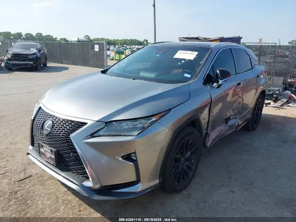 2T2BGMCA6JC026122 2018 LEXUS RX - Image 2
