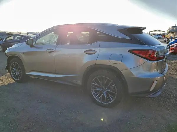 2T2BGMCA6KC031144 2019 LEXUS RX - Image 2