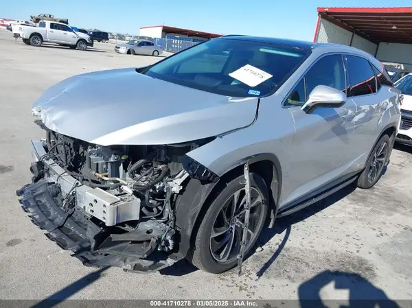 2T2BGMCA6KC031192 2019 LEXUS RX - Image 2
