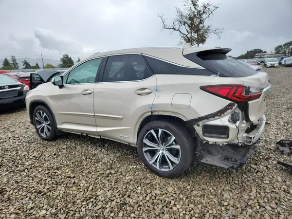 2T2BGMCA6KC031760 2019 LEXUS RX - Image 2