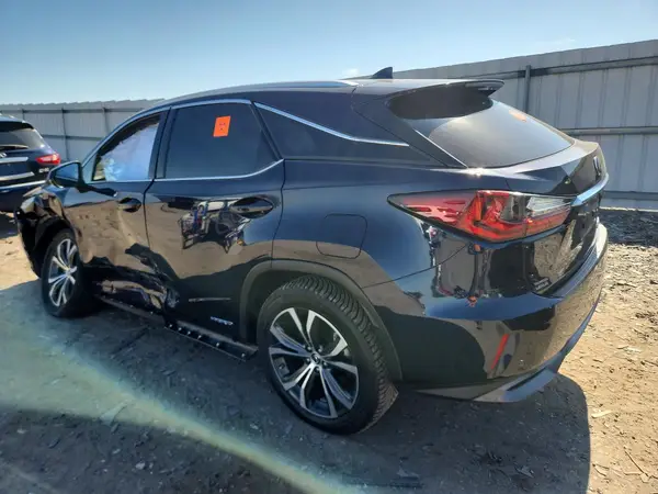 2T2BGMCA6KC034724 2019 LEXUS RX - Image 2
