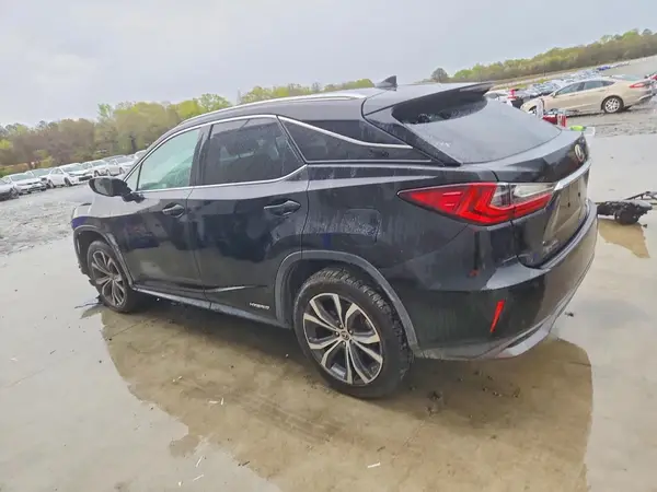 2T2BGMCA6KC035744 2019 LEXUS RX - Image 2