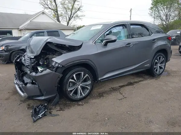 2T2BGMCA6KC040300 2019 LEXUS RX - Image 2