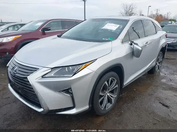 2T2BGMCA7GC006776 2016 LEXUS RX - Image 2