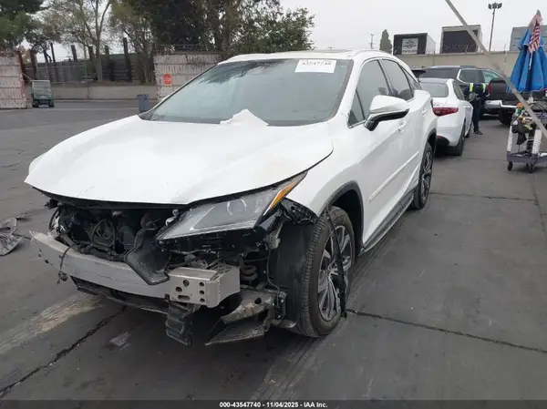 2T2BGMCA7JC028929 2018 LEXUS RX - Image 2