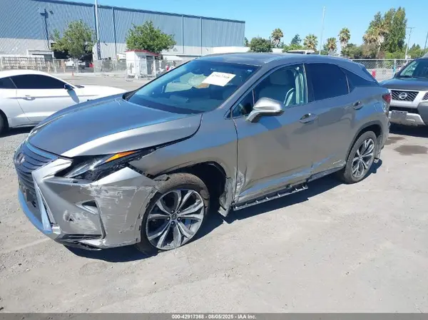 2T2BGMCA7KC035168 2019 LEXUS RX - Image 2
