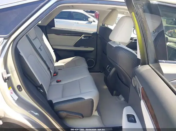 2T2BGMCA7KC035168 2019 LEXUS RX - Image 8