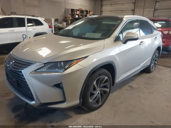2T2BGMCA7KC039382 2019 LEXUS RX - Image 2
