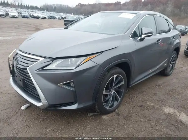 2T2BGMCA8HC010448 2017 LEXUS RX - Image 2