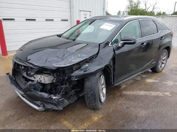 2T2BGMCA8JC023206 2018 LEXUS RX - Image 2