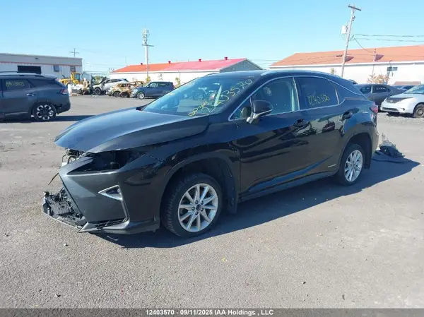 2T2BGMCA8KC030660 2019 LEXUS RX - Image 2