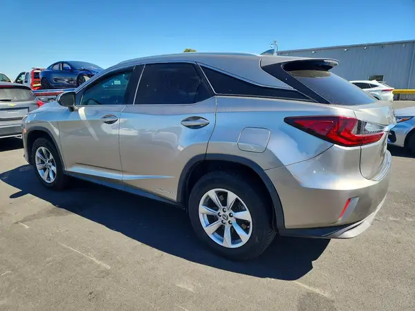 2T2BGMCA8KC030772 2019 LEXUS RX - Image 2
