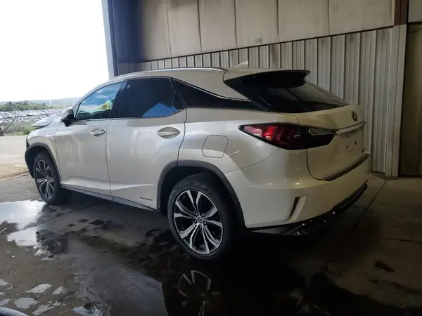 2T2BGMCA8KC033459 2019 LEXUS RX - Image 2