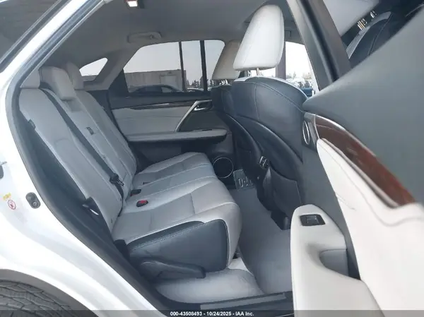 2T2BGMCA8KC039455 2019 LEXUS RX - Image 8