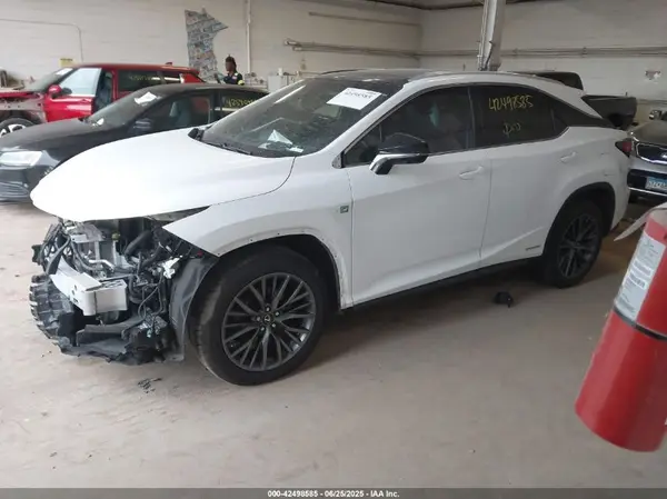 2T2BGMCA9JC022596 2018 LEXUS RX - Image 2