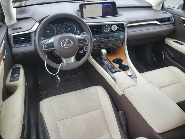 2T2BGMCA9JC027541 2018 LEXUS RX - Image 8